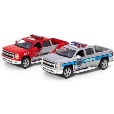 Auto 2014 Chevrolet Silverado Policie/hasiči