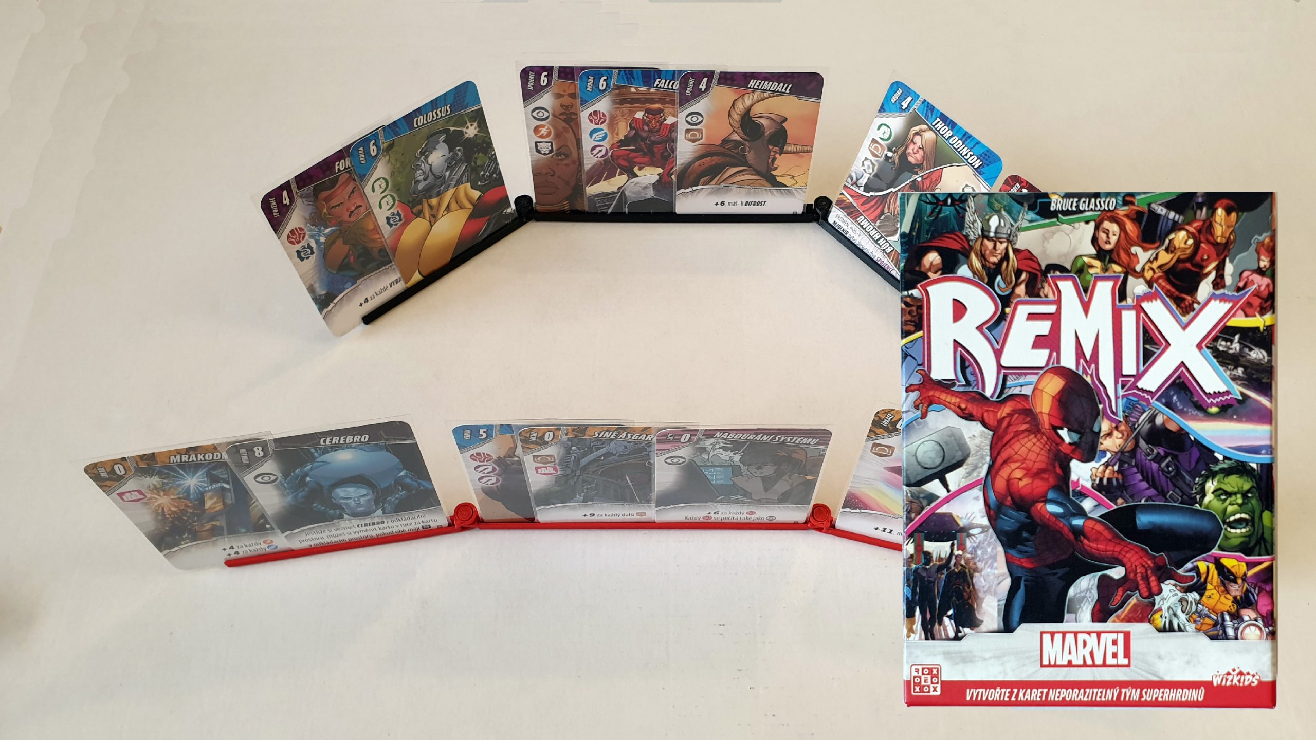 MitroCZECH Marvel Remix - insert pro hru Barva: Vícebarevná